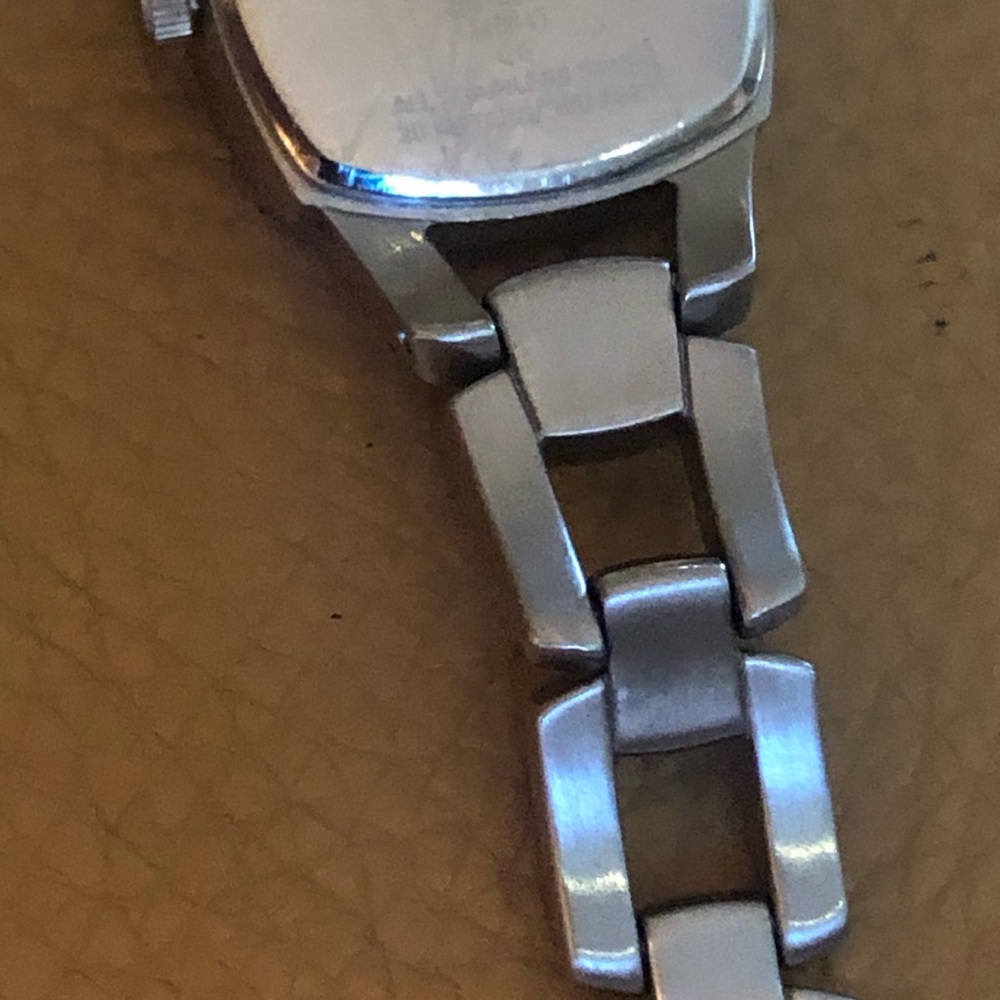 Fossil Watch Good Working Condition - image 4